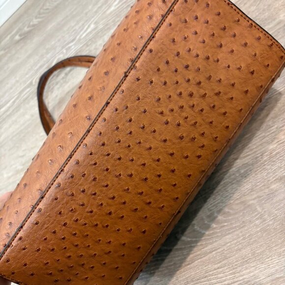 GUESS Brown Faux Ostrich Leather Shoulder Purse Tote Bag 13" x 5" x 9.5" - Picture 4 of 15